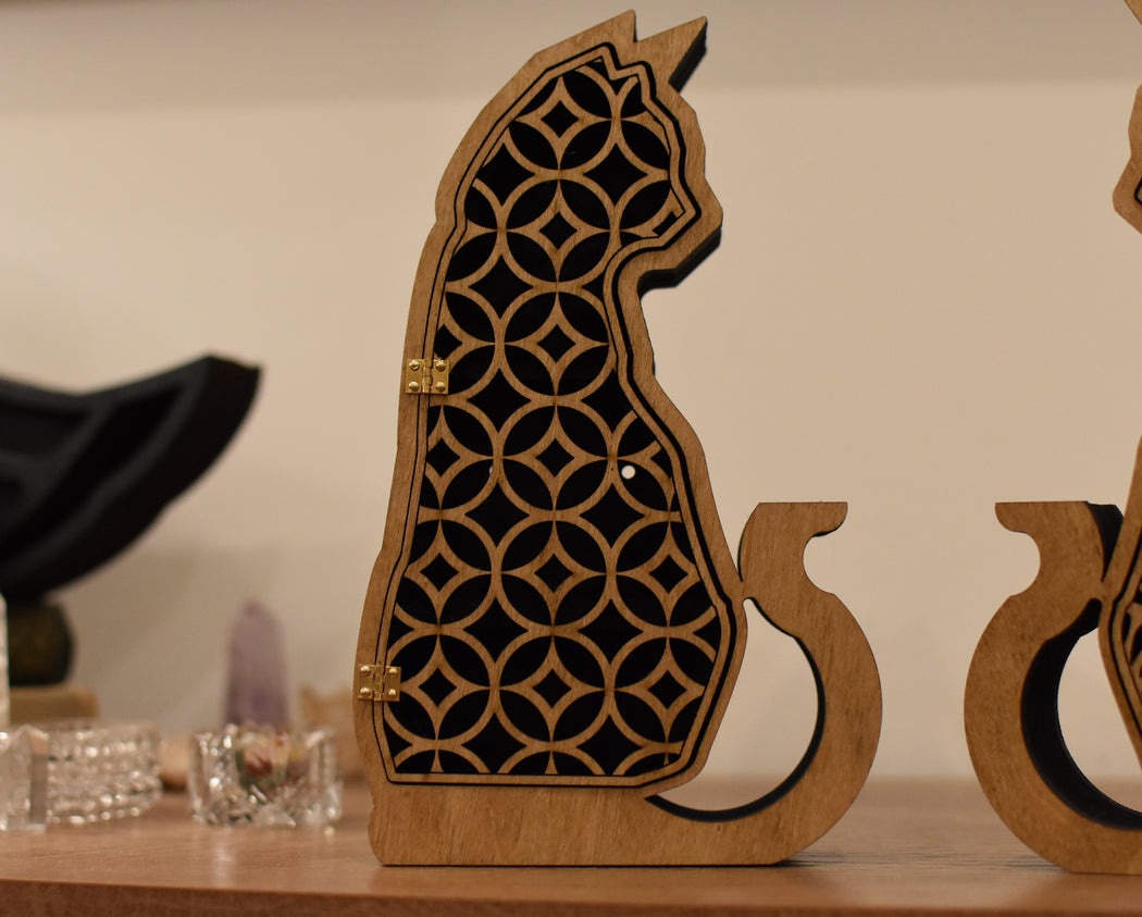 Cat Shelf - Hinged Door Shippo Pattern - Light Brown