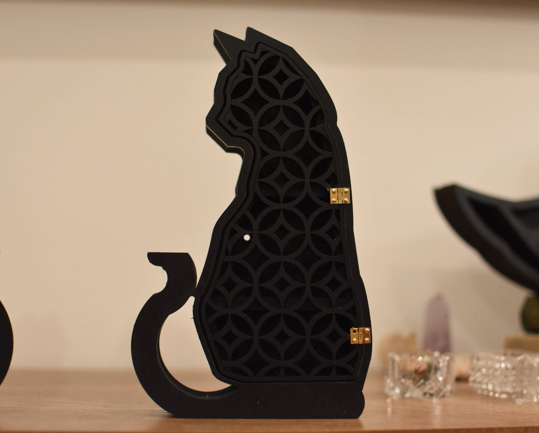 Cat Shelf - Hinged Door Shippo Pattern - Black