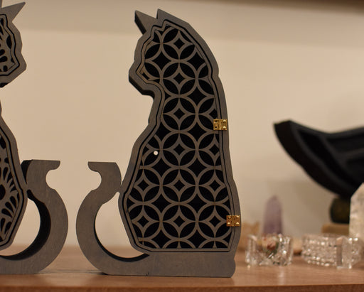 Cat Shelf - Hinged Door Shippo Pattern - Gray