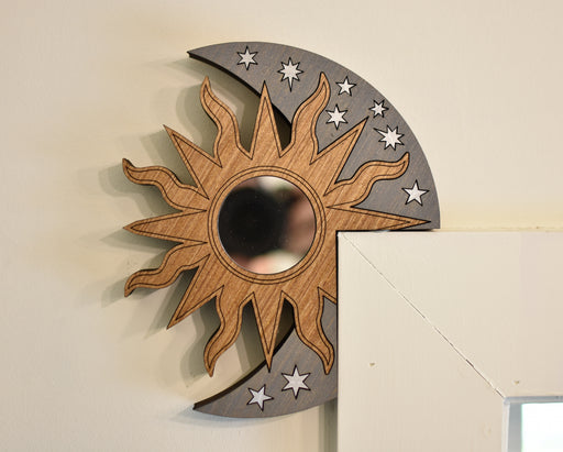 Moon & Star Mirror Outside Corner Corbel - Single