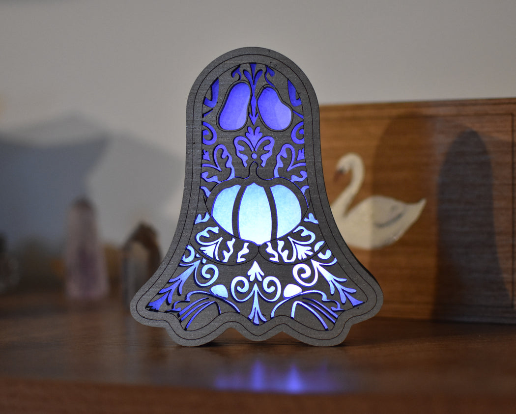 24hrs Limited Edition Lace Inspired Ghosty Paws Lamp