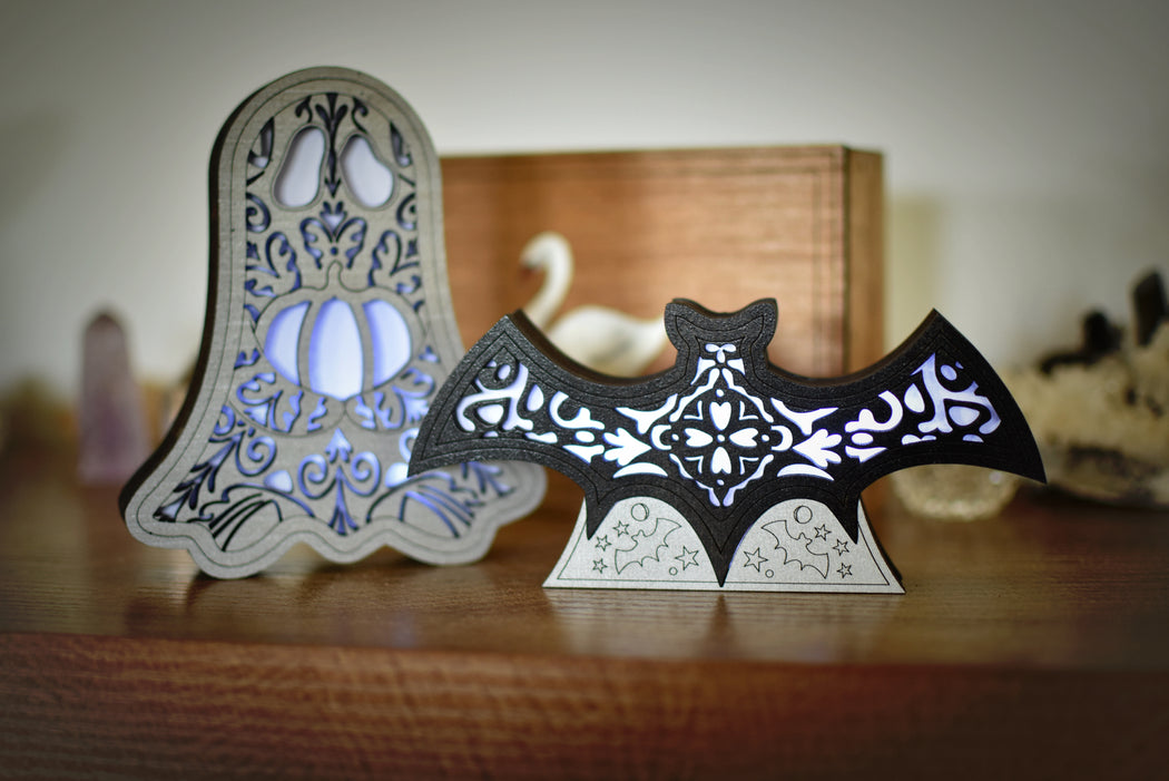 24hrs Limited Edition Lace Inspired Batthew Bat Lamp