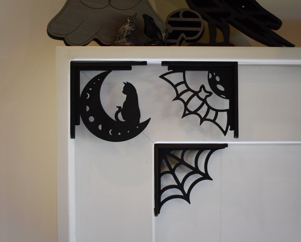 Mini Spooky Corbels - Non-Permanent Install